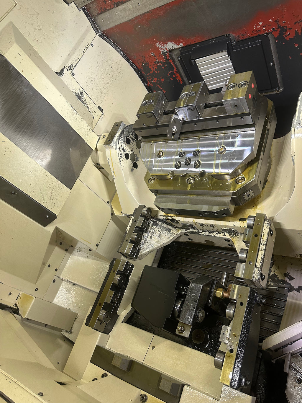 MAZAK 5-axis Machining Centers VARIAXIS J-500