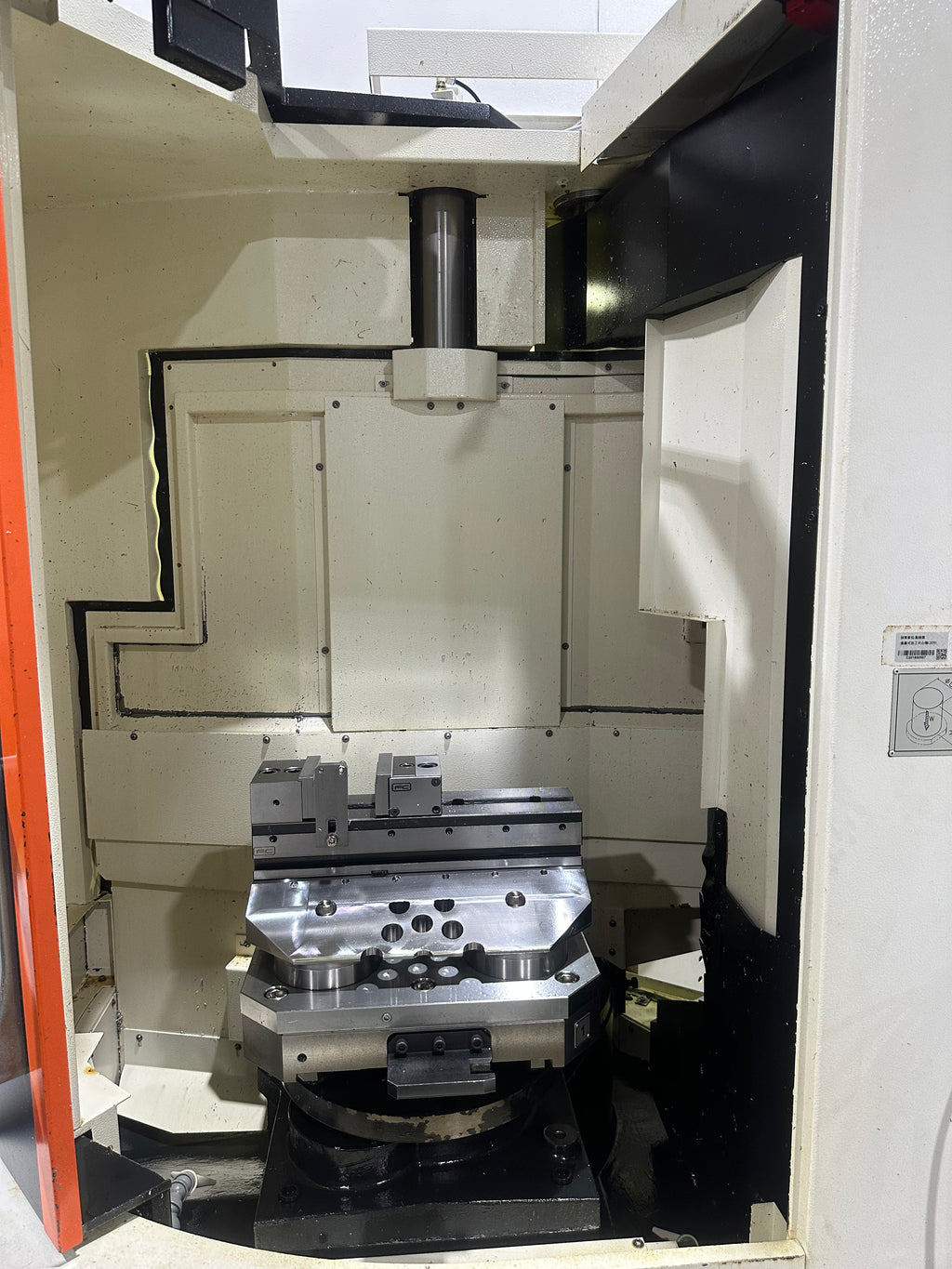 MAZAK 5-axis Machining Centers VARIAXIS J-500