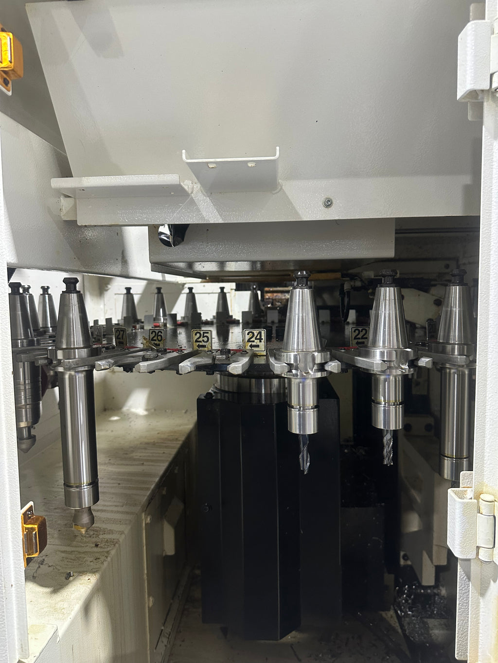 MAZAK 5-axis Machining Centers VARIAXIS J-500