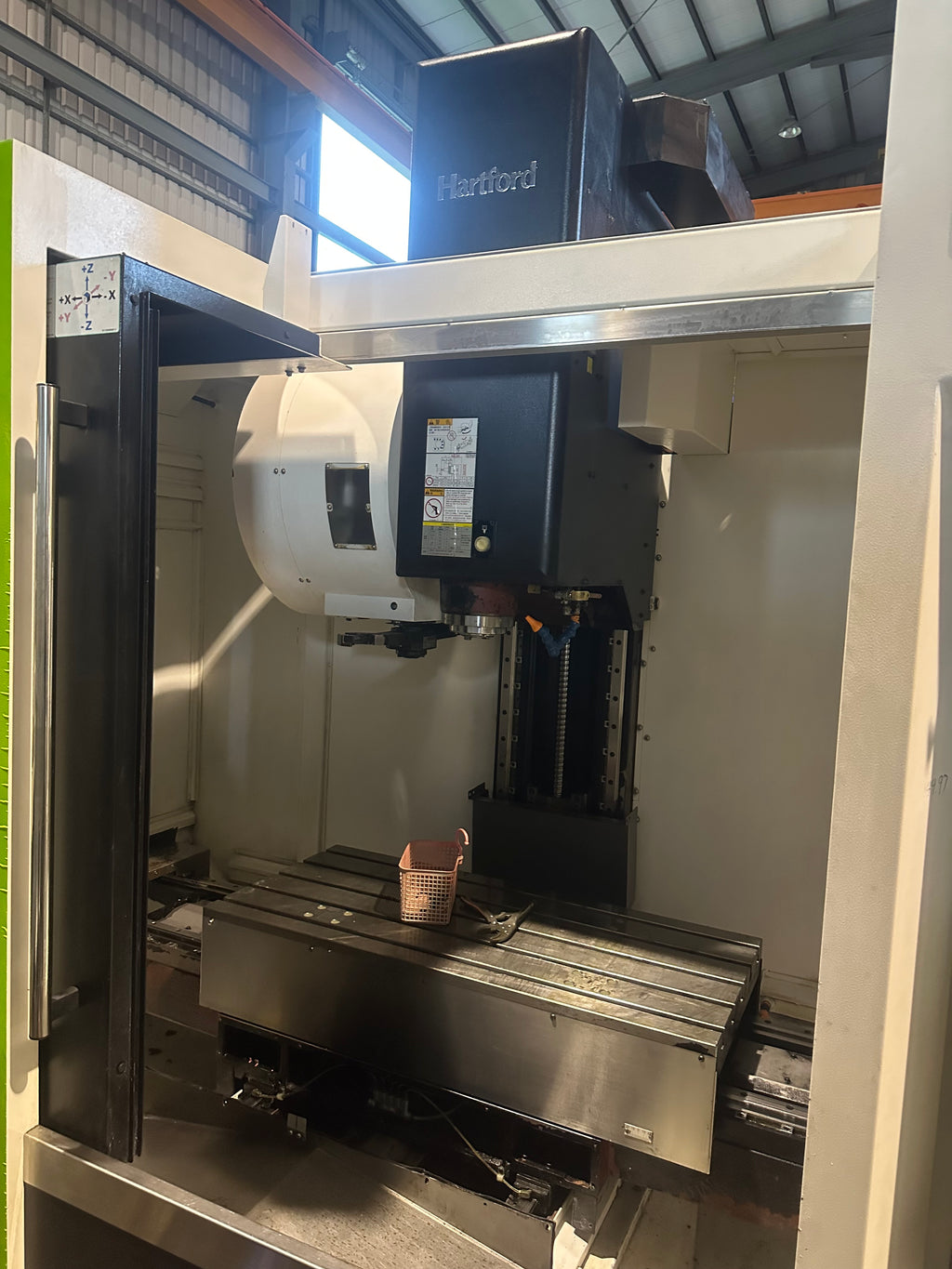 Hartford Vertical Machining Center S-PLUS10 (Linear guide way)