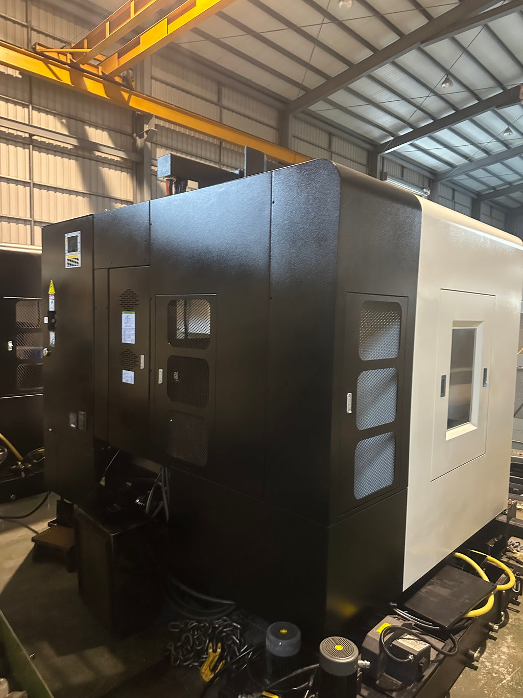 Hartford Vertical Machining Center S-PLUS10 (Linear guide way)